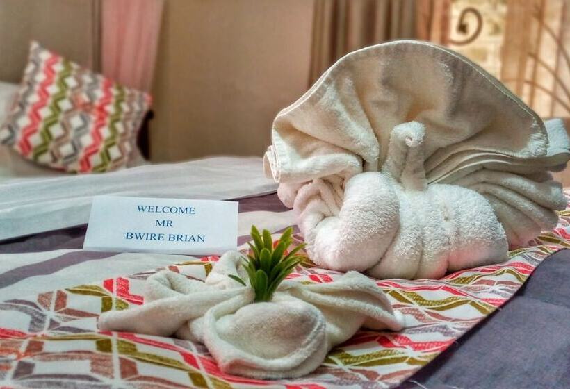 فندق Precious Villas Lubowa