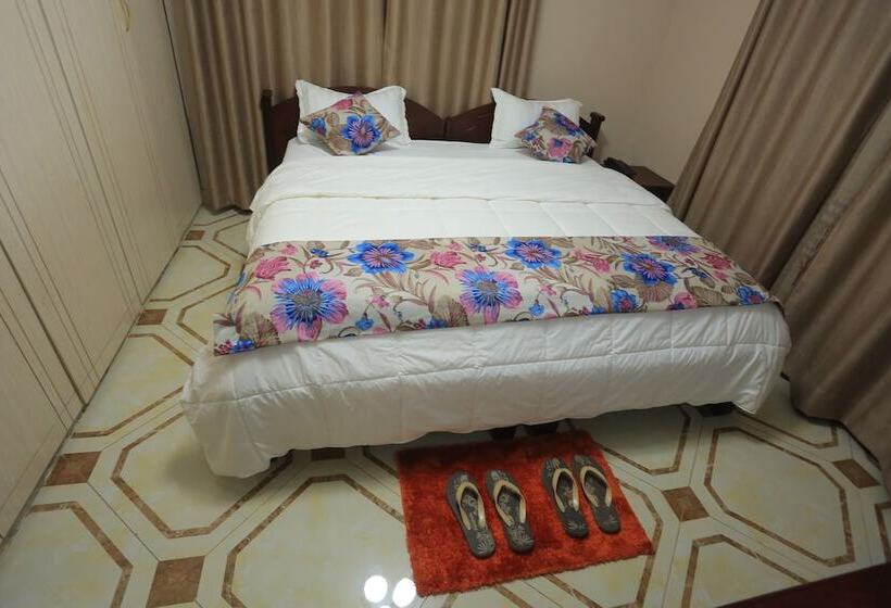 فندق Precious Villas Lubowa