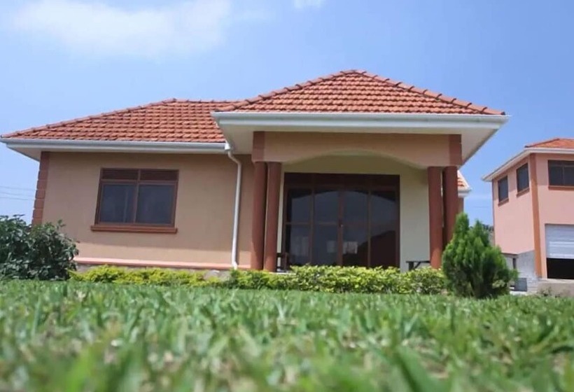 فندق Precious Villas Lubowa