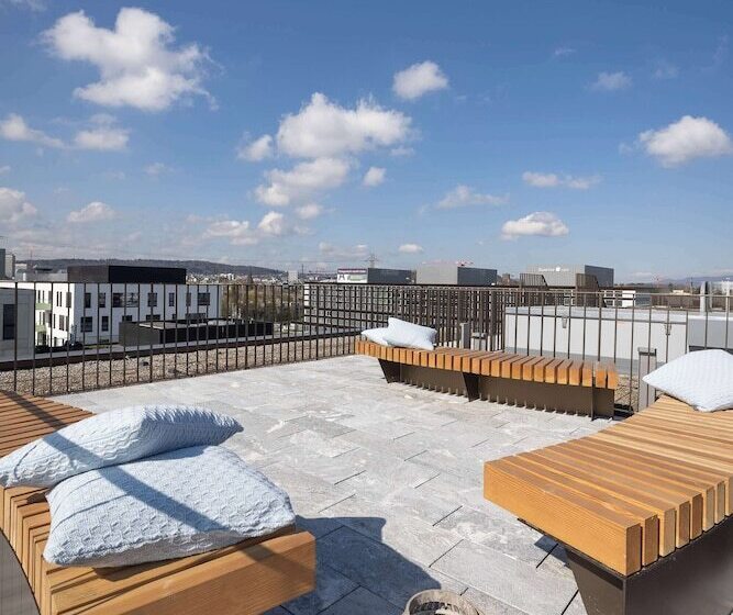 Radisson Hotel & Suites Zurich