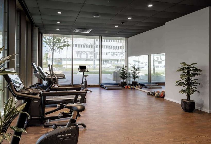 Radisson Hotel & Suites Zurich