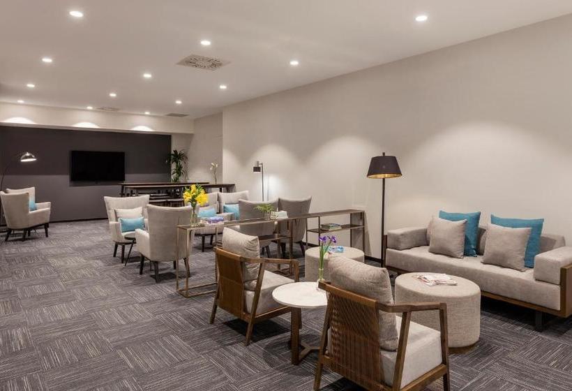 ホテル Room @ 89 Courtenay Place