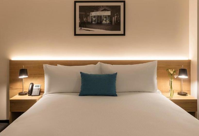 ホテル Room @ 89 Courtenay Place