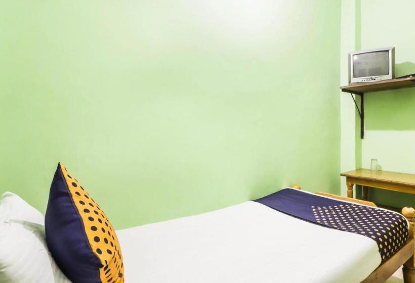 בית מלון כפרי Spot On 44082  Samrat