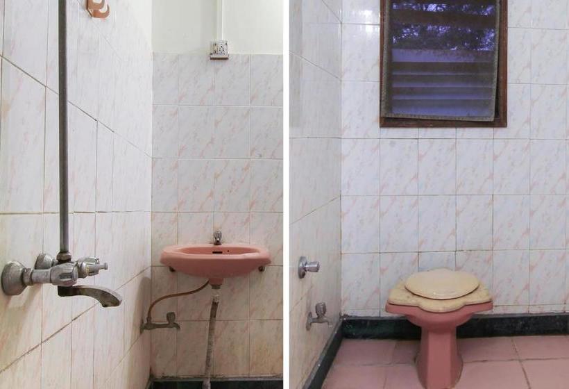 Отель Spot On 64045  Indrayani