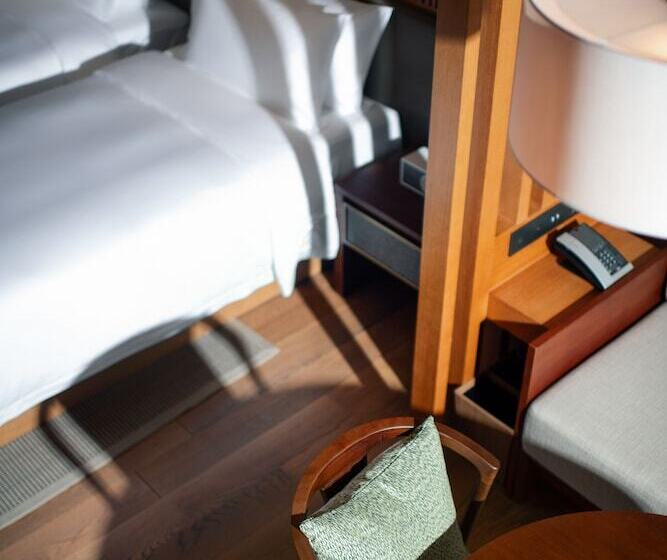 New World Qingyuan Hotel  Formerly Khos Qingyuan