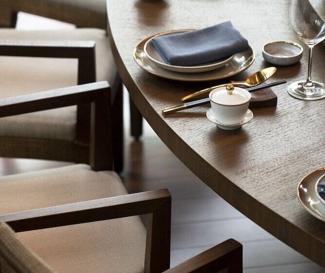 New World Qingyuan Hotel  Formerly Khos Qingyuan