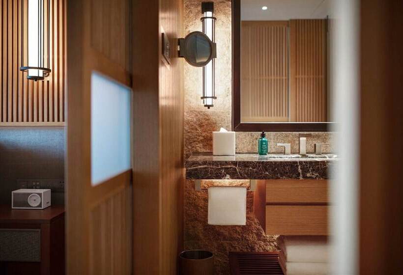 New World Qingyuan Hotel  Formerly Khos Qingyuan