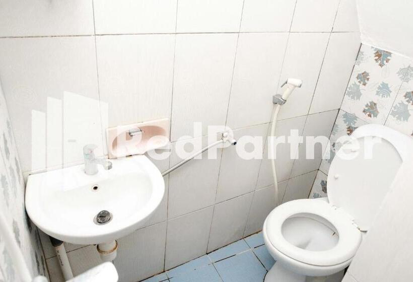 膳宿费 Happy Inn Puspo Mitra Reddoorz