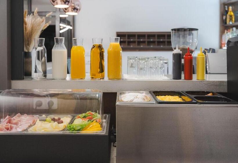 ペンション Karolina