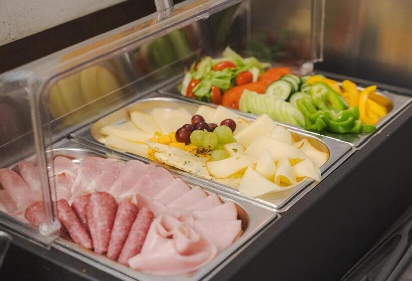 ペンション Karolina