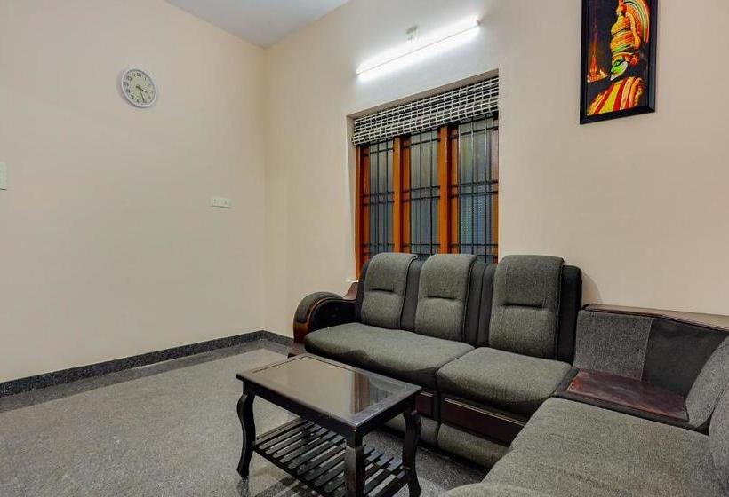 ペンション Oyo Home 65750 Elegant Stay