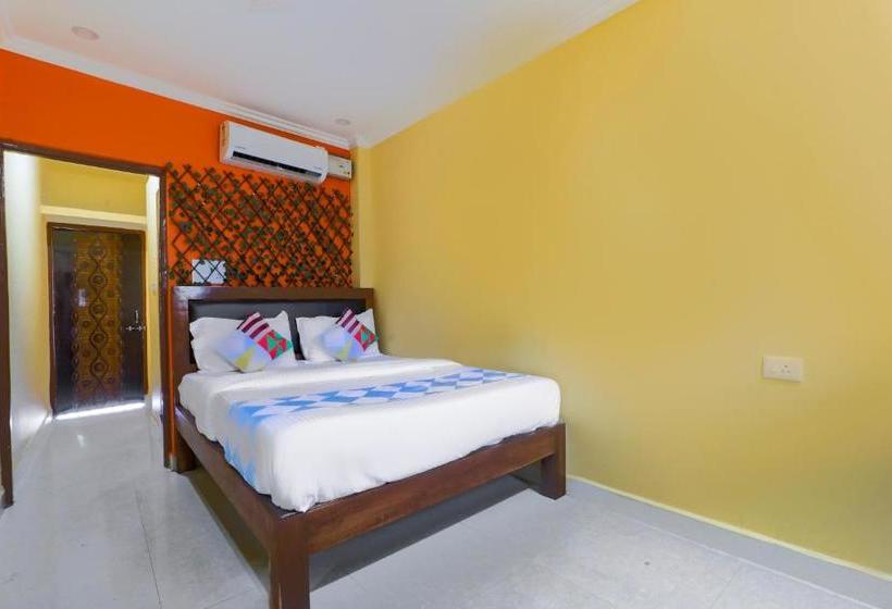 פנסיון Oyo Home 72190 Greaceful Studios Arpora