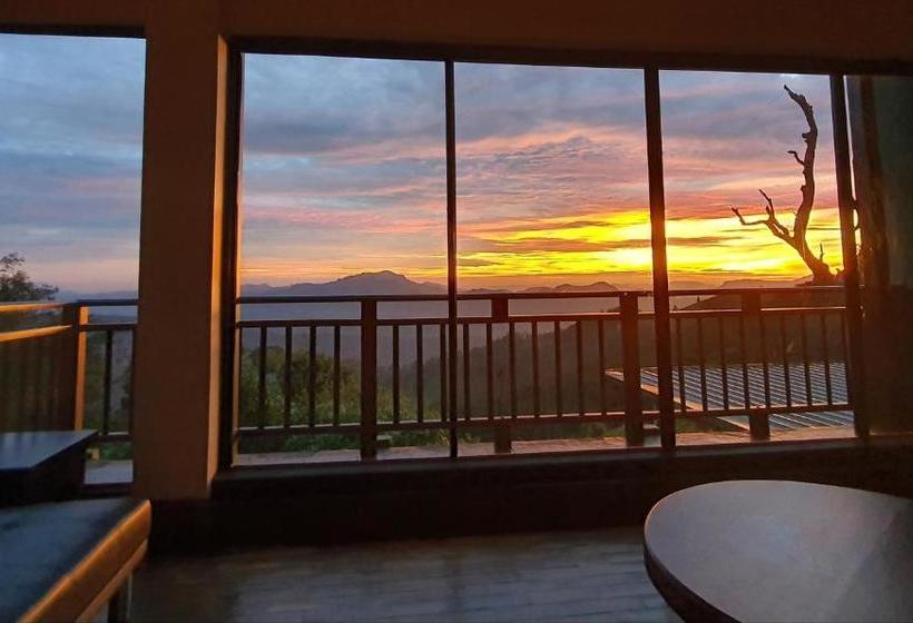 منتجع The Riverston Grand