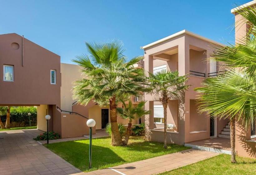 Theos Holidays Apartments