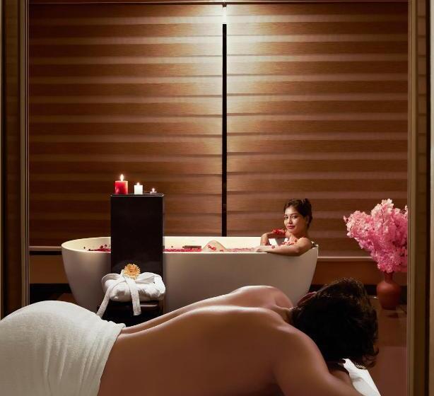 Whistling Woodzs Resort