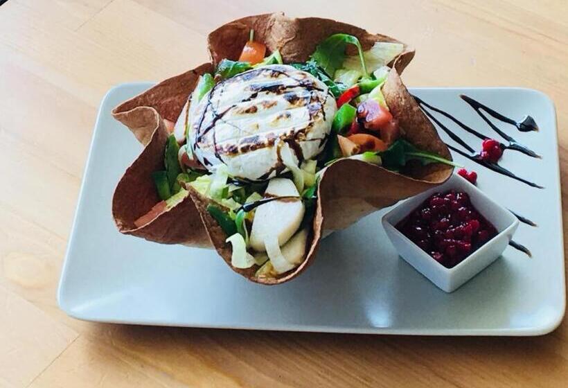 Общежитие Chata Kosodrevina   Turistická Ubytovňa