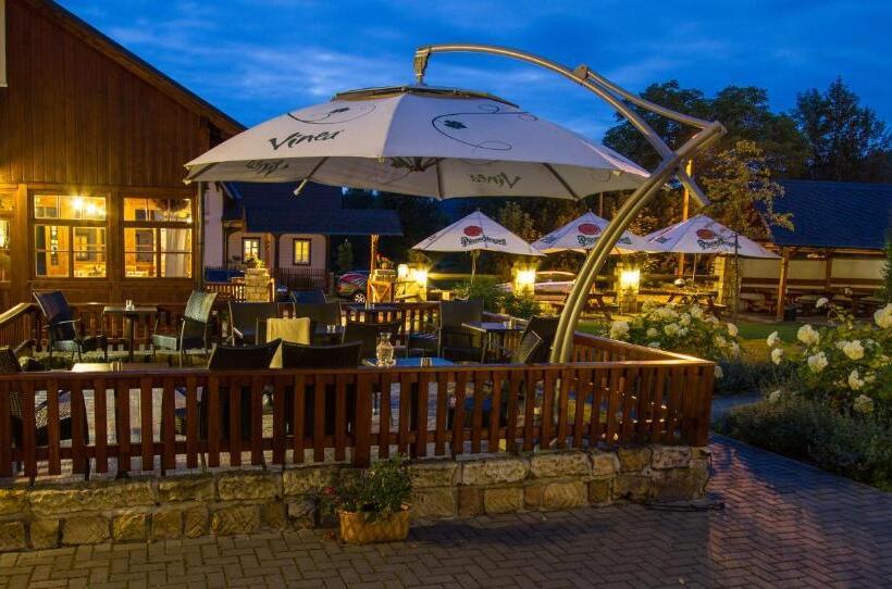 호스텔 Penzion Pivnice   Jítravský Dvorec