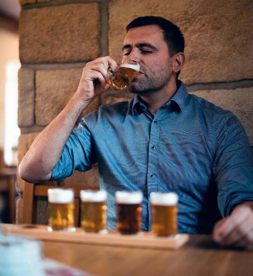 호스텔 Penzion Pivnice   Jítravský Dvorec