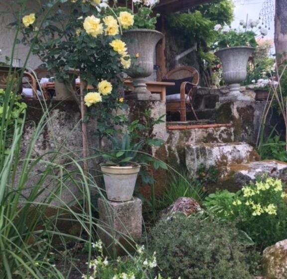 住宿加早餐  Chez Brown