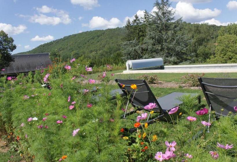 Bed and Breakfast Domaine Le Broual