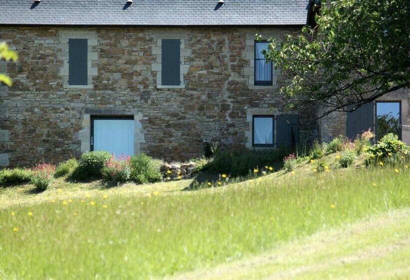 Bed and Breakfast Domaine Le Broual