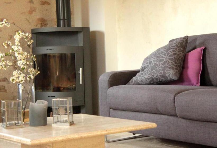 Bed and Breakfast Domaine Le Broual