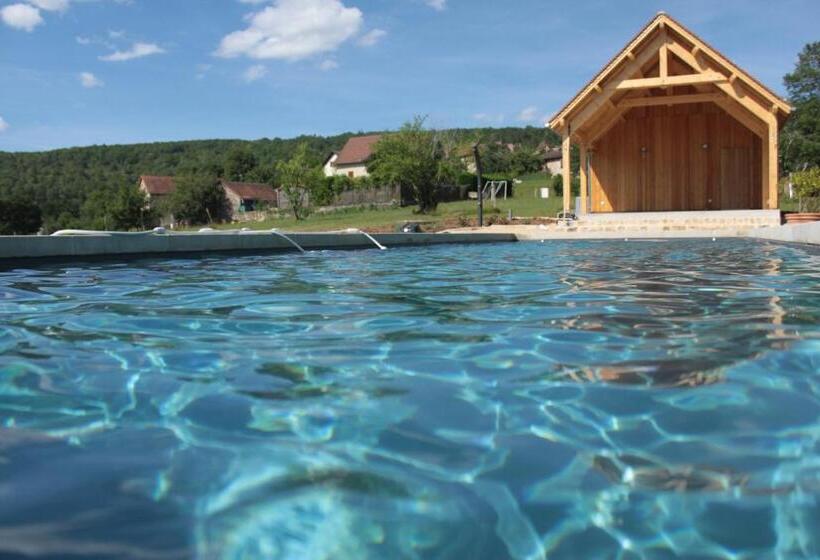 Bed and Breakfast Domaine Le Broual