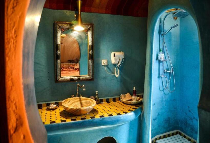 تختخواب و صبحانه Dune House