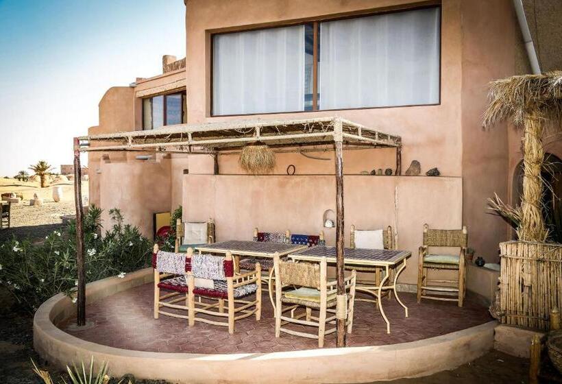 تختخواب و صبحانه Dune House