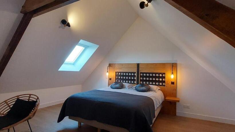 مبيت وإفطار Manoir De Turqueville Les Quatre Etoiles