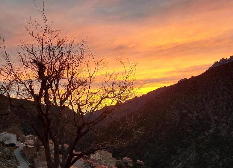 مبيت وإفطار Résidence E Cime Asco Locations De Studios Meublés