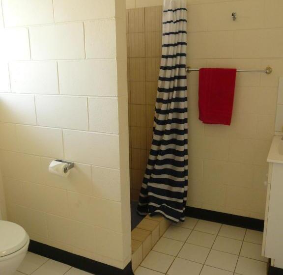 Chillagoe Cockatoo Hotel Motel