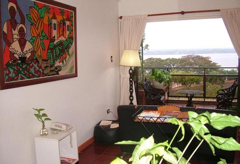 Edificio Nicolas Y Marcelo Siry