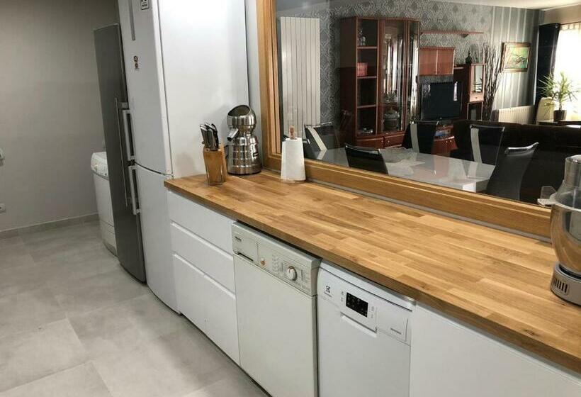 Estudios Bilbao Deusto