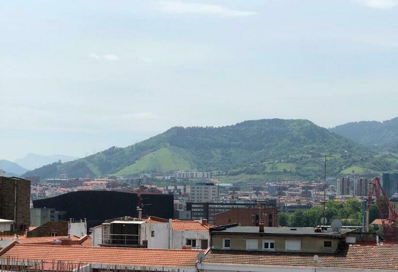 Estudios Bilbao Deusto