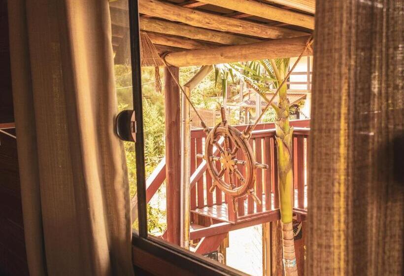 Guarda Encantada Surf Hostel