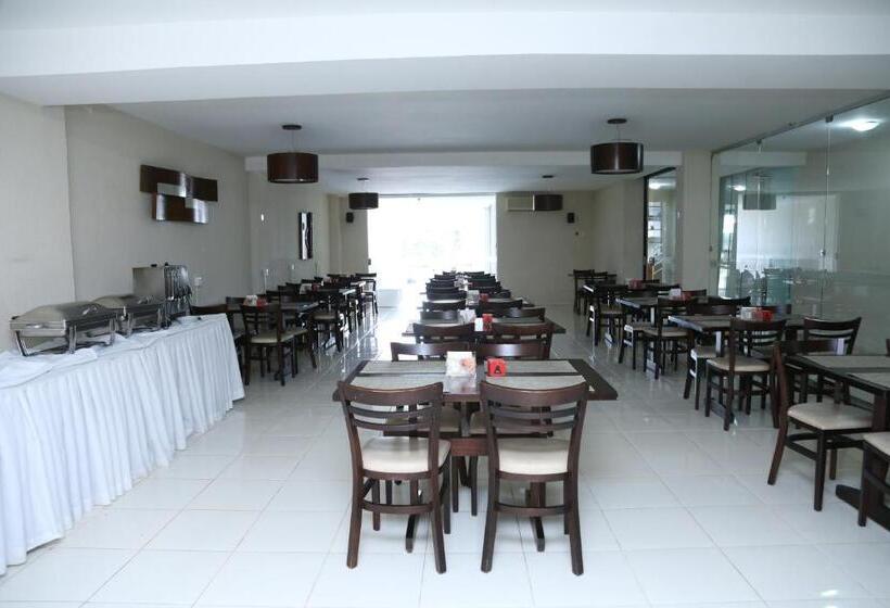 فندق Avelan Plaza