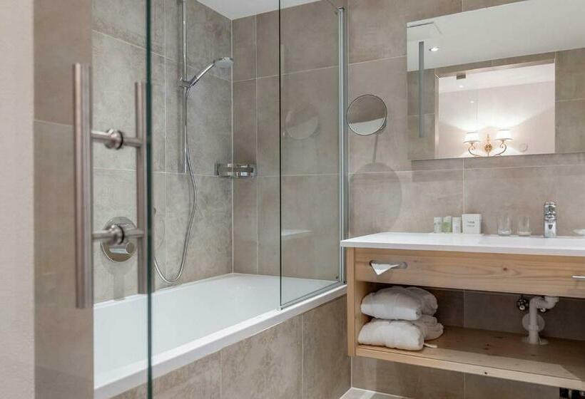 Отель Bellevue 4 Sterne Superior