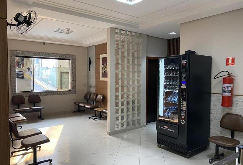 Отель Colina Park