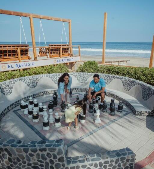 호텔 El Refugio De Vichayito