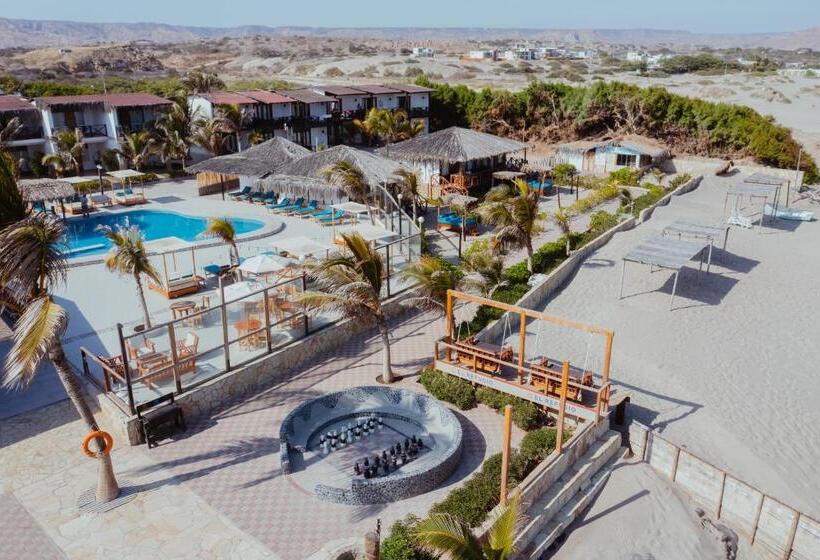 호텔 El Refugio De Vichayito