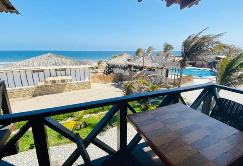 호텔 El Refugio De Vichayito