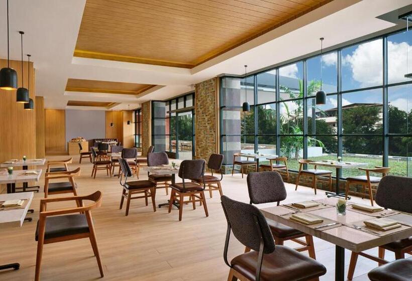 בית מלון כפרי Four Points By Sheraton Batam