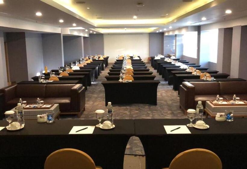 בית מלון כפרי Four Points By Sheraton Batam