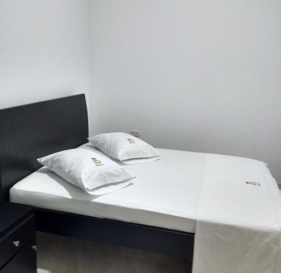 בית מלון כפרי Gran Estacion Florencia