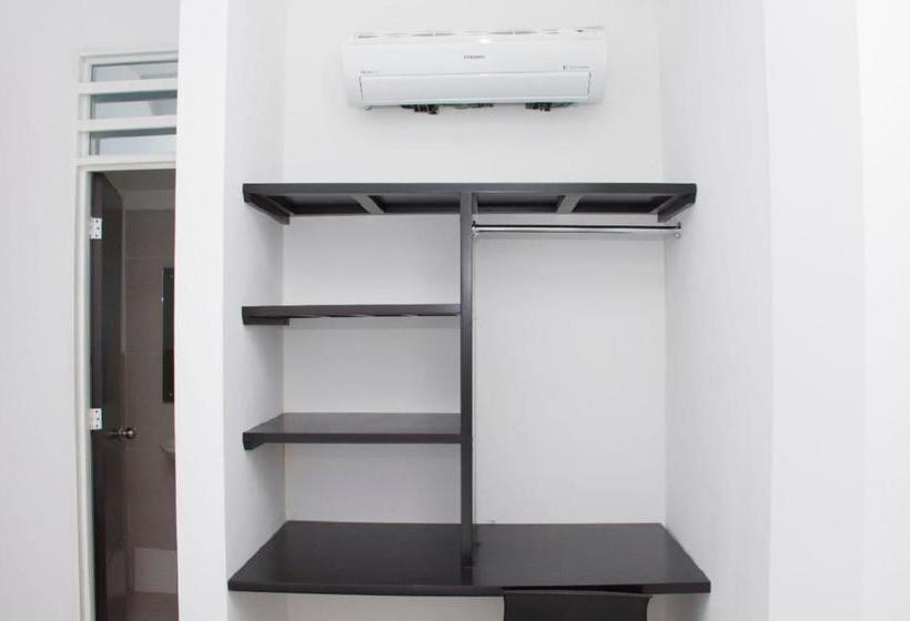 בית מלון כפרי Gran Estacion Florencia