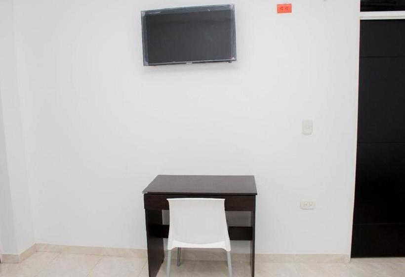 בית מלון כפרי Gran Estacion Florencia