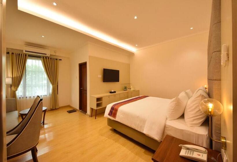 בית מלון כפרי Khas Ombilin