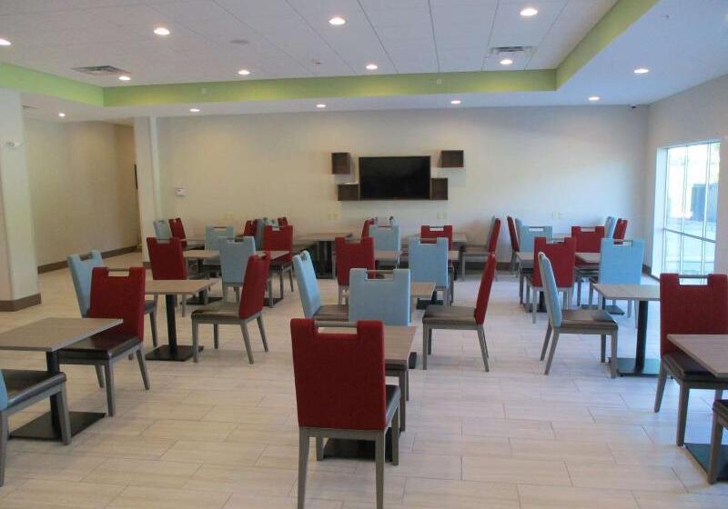 فندق La Quinta Inn & Suites By Wyndham Jackson Cape Girardeau